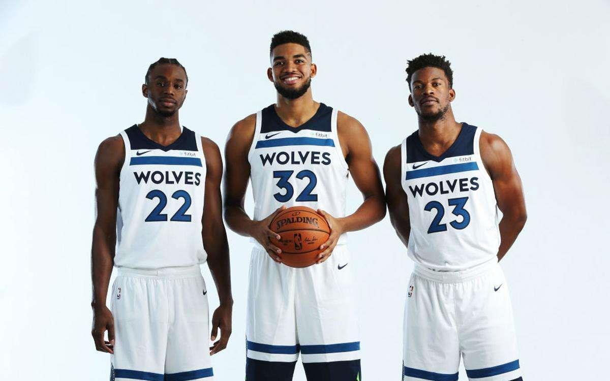 排名与赛程 排名与赛程