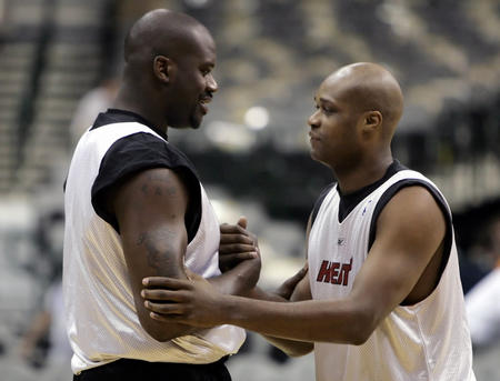 键在门将的 键在门将的